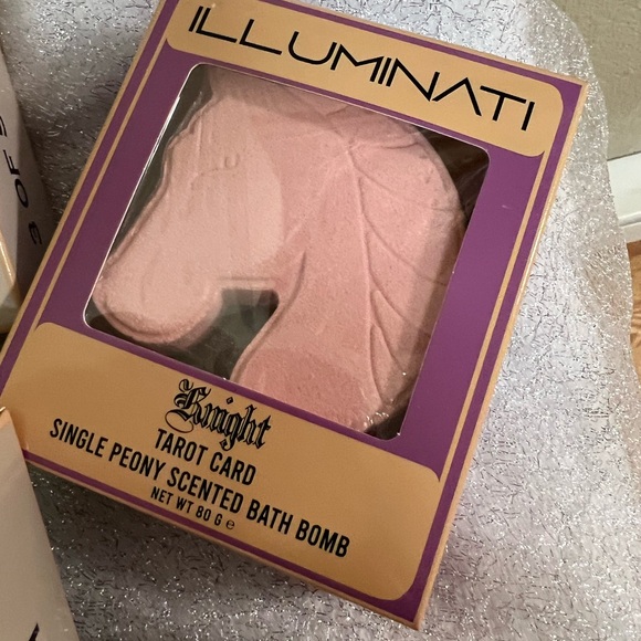 Illuminati Tarot Card bath bomb set - Picture 4 of 8